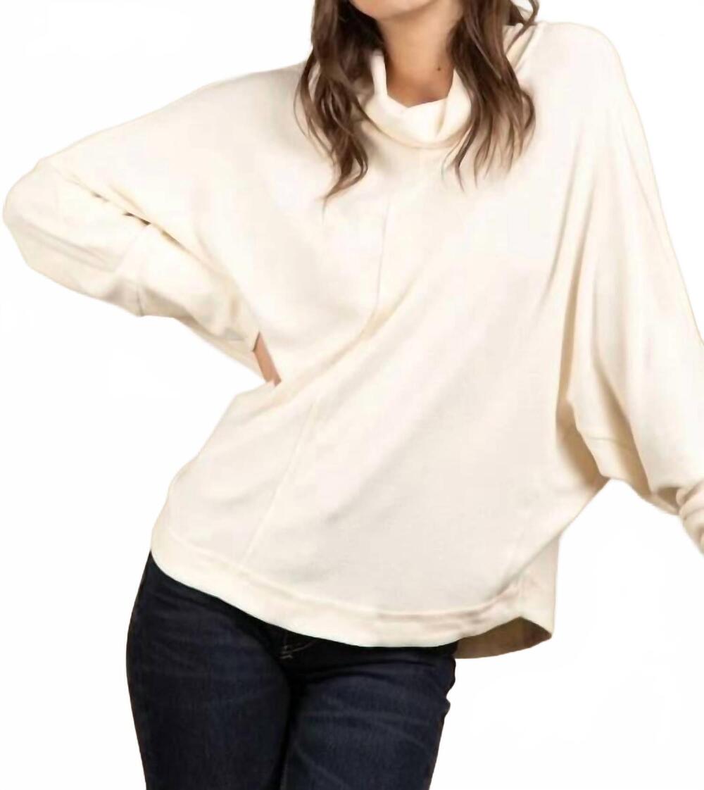 NEW VERY J mock neck tunic top in cream